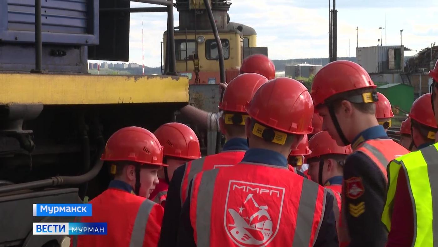 Как прошла первая в истории экскурсия по Мурманскому рыбному порту