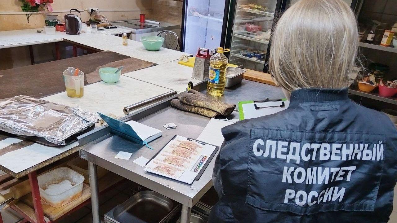 Незаконный продавец алкоголя попытался "откупиться" от полицейских в Кировске