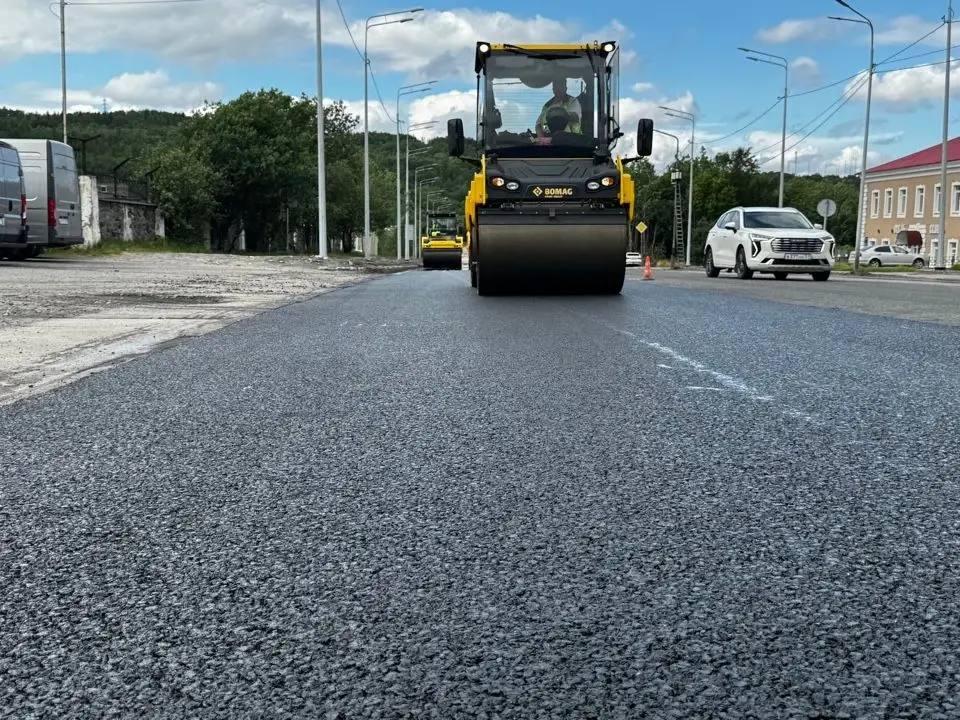 В Североморске продолжается ремонт объездной дороги