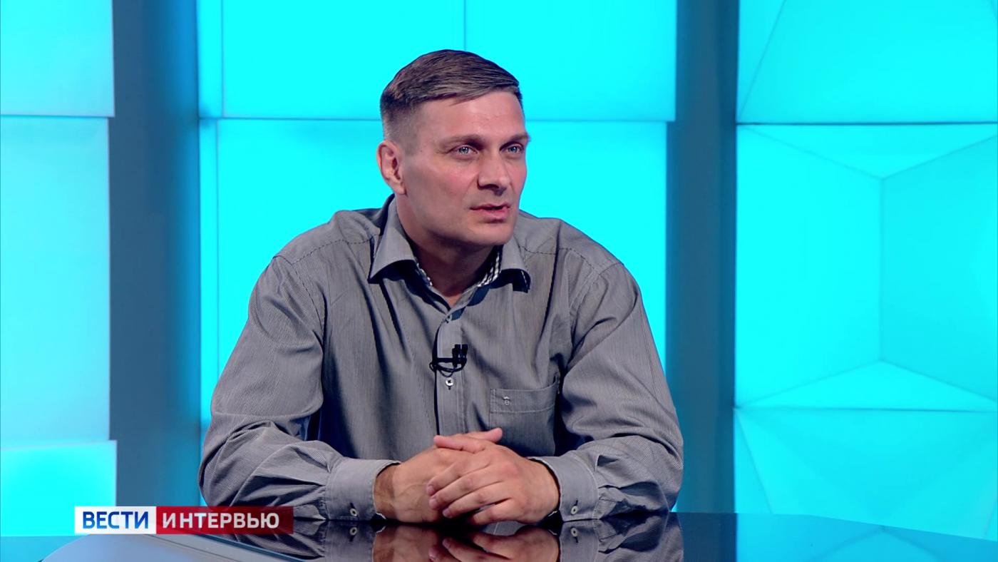 "Интервью": режиссер Роман Уздин &mdash; об искусстве и своем будущем фильме
