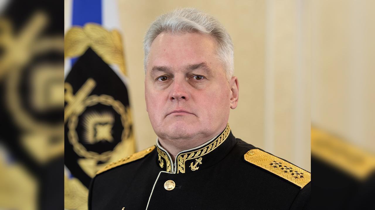 Командующий Северным флотом адмирал Константин Кабанцов поздравил северян с Днем ВМФ