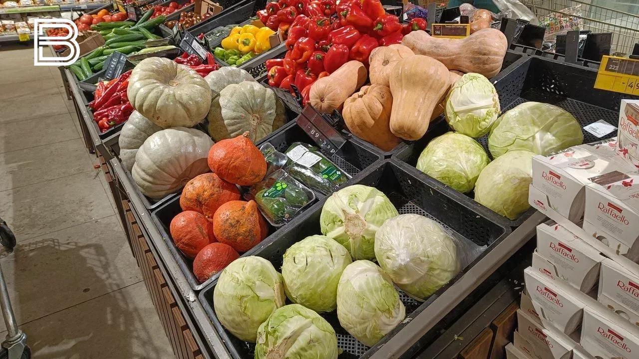 Картофель, капуста, лук и морковь подешевели в Мурманской области
