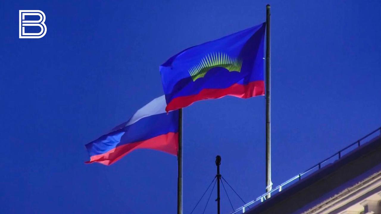 День Государственного флага отмечают в России 22 августа