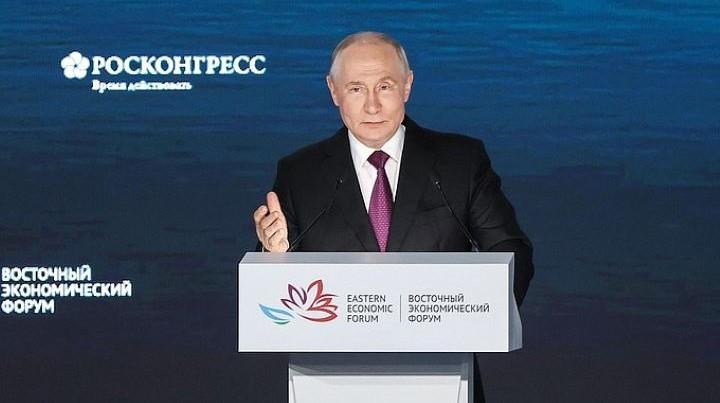 Владимир Путин предложил реинвестировать инфраструктурные кредиты в мастер-планы