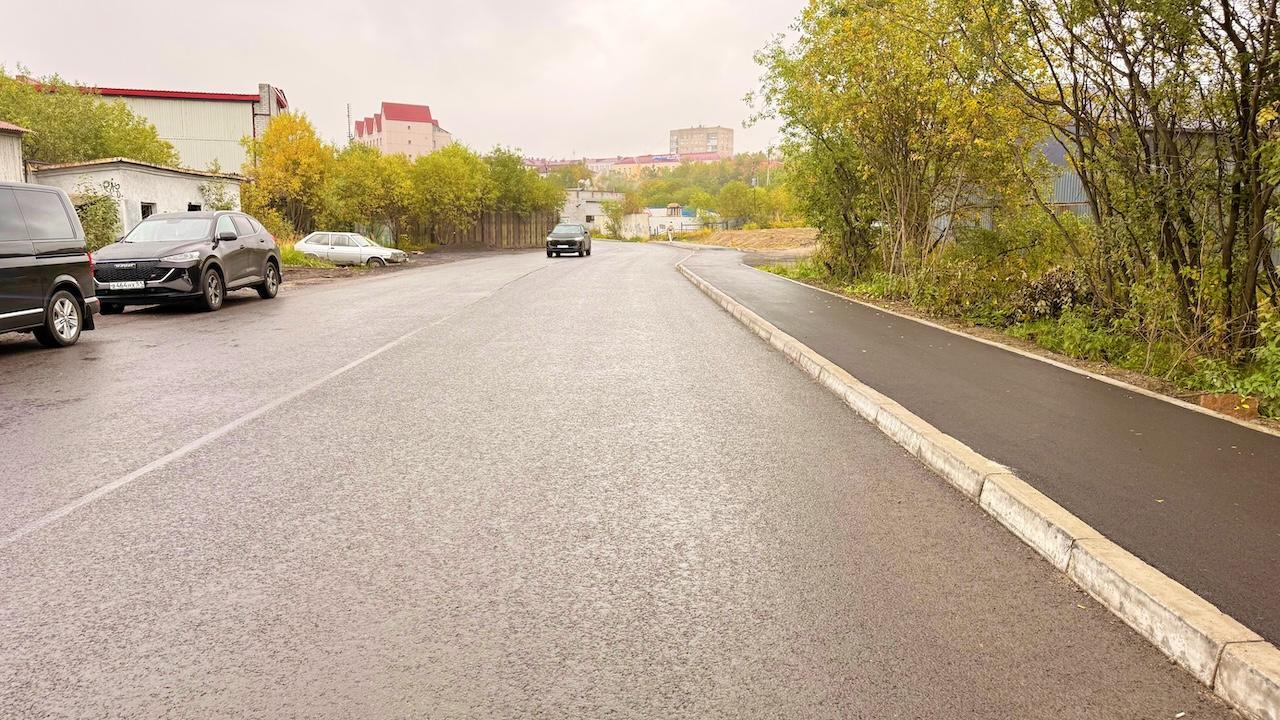 Более 120 дорожных объектов обновили в 2026 году в Мурманской области по нацпроекту