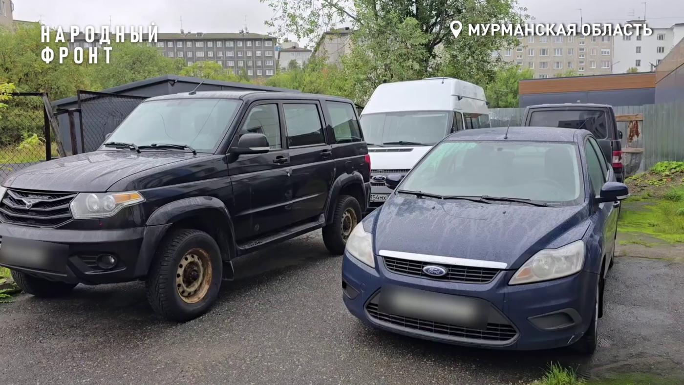 Мурманские налоговики передали четыре автомобиля бойцам в зону спецоперации