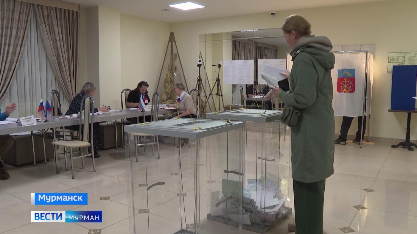 Как за запертыми дверями вскрывали урны с бюллетенями и резали пустые бланки &ndash; покажем
