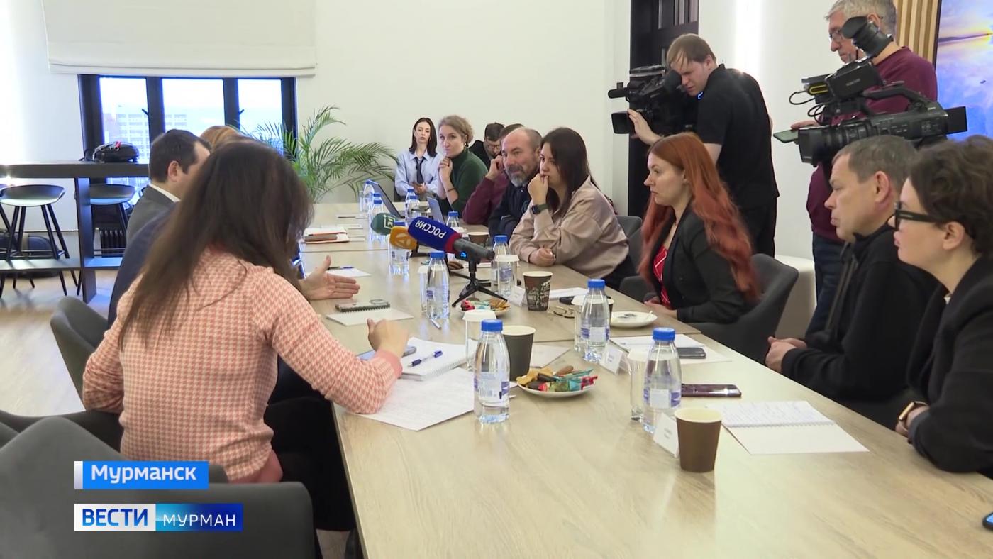 От льготных лекарств до стипендий блогерам: правительство Мурманской области меняет формат оперативного совещания